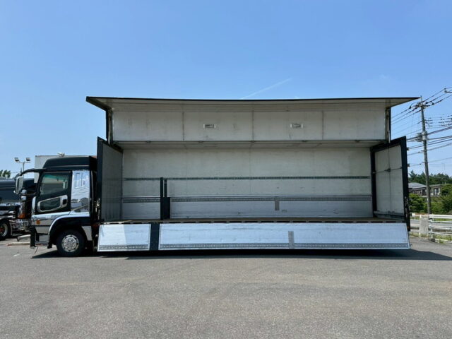 スーパーグレート：ハイルーフ：ウィング：架装多数：木床：380馬力