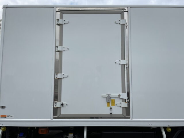 日野:17レンジャー:6200ワイド:冷凍バン:格納ゲート付:エアサス:ジョロ4キーストン