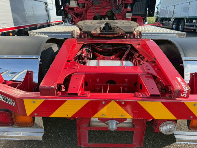 日野：プロフィア：ハイルーフ：トレーラーヘッド：総輪エアサス：架装多数