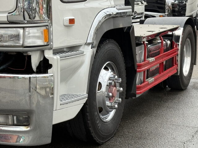 日野：テラヴィ：ハイルーフ：トレーラーヘッド：エアサス：V8ツインターボ