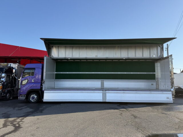 いすゞ：ギガ：ハイルーフ：ウィング：メッキ多数：ステンレス多数：エアローラー