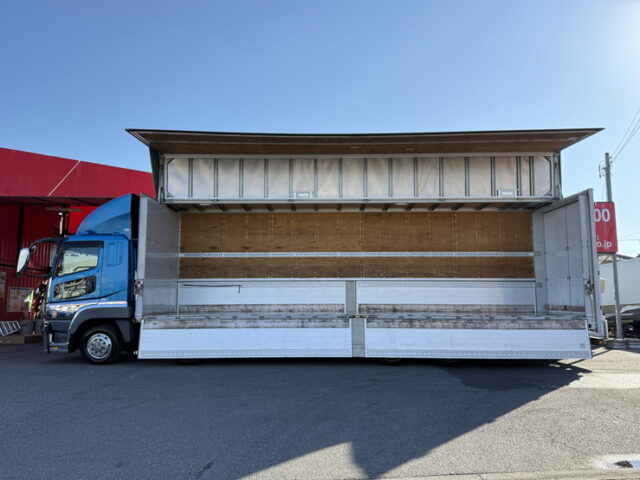 スーパーグレート：ウィング：メッキ多数：アルミホイール：ステンレス床：7速MT