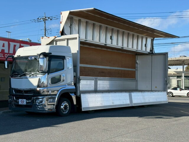 17スーパーグレート:ハイルーフ:ウィング:メッキ多数:アルミホイール:木床