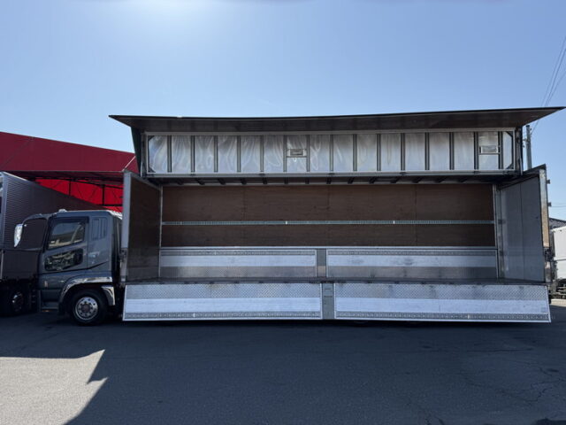 スーパーグレート：ウィング：アルミホイール：架装多数：国産エンジン：7速MT