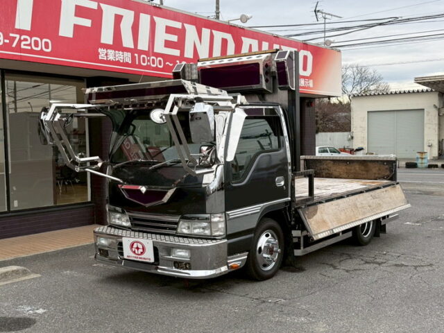 【現状】いすゞ：エルフ：平ボデー：架装多数：マニ割り：5トン未満：2駆/4駆切換付き