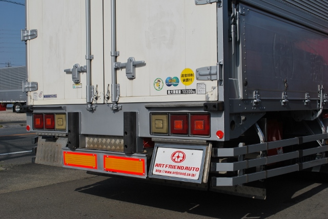 【206】UDトラックス　クオン　低床　アルミウイング　ハイルーフ