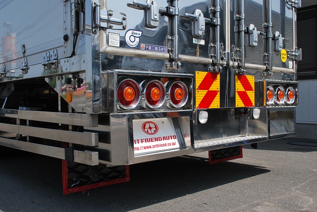 【225】三菱ふそうスーパーグレート　低床　冷凍ウイング　カスタム多数