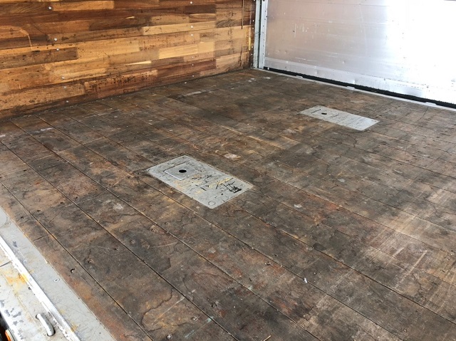 【286】三菱ふそうファイター　セミワイド　アルミウイング　リアエアサス