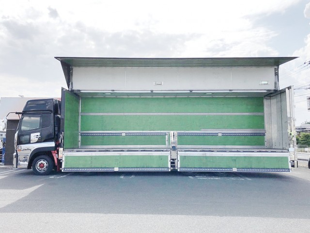 【412】UDトラックス　クオン　4軸低床　ウィング　エアローラー