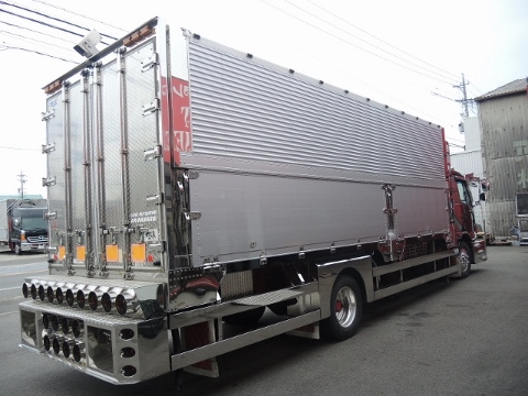 Ｈ１５　ＵＤ　コンドル　冷凍ウィング　６７００ボデー