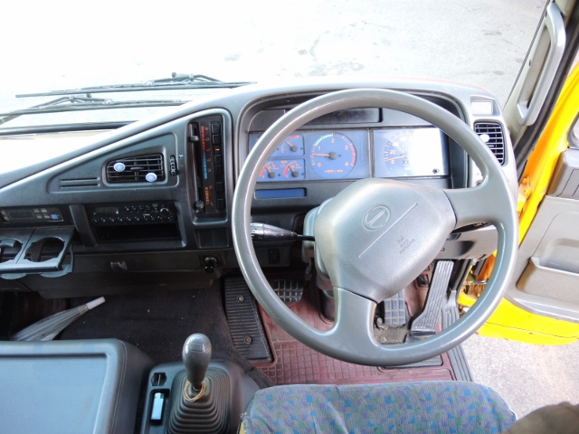 Ｈ１３　日野　スペースレンジャー　冷凍ウィング　セミワイド