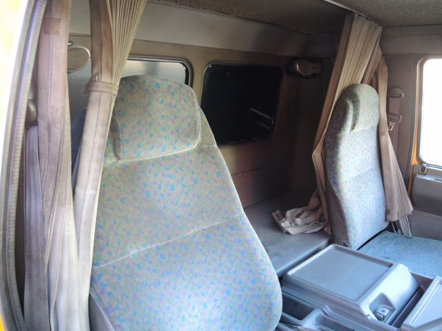 Ｈ１３　日野　スペースレンジャー　冷凍ウィング　セミワイド