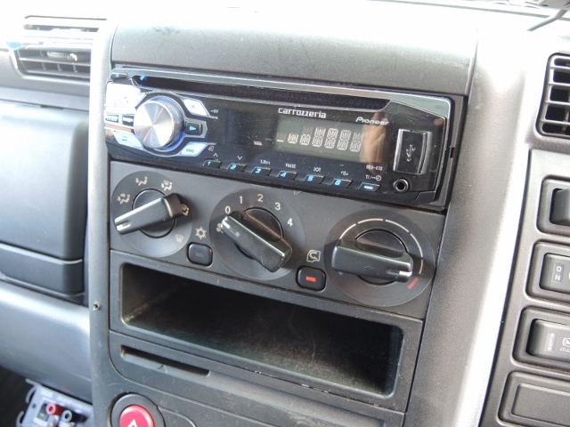 Ｈ１５　三菱ふそう　ジェネレーションキャンター　造り平ボデー