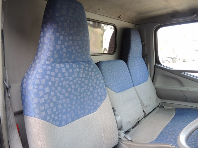 Ｈ１５　三菱ふそう　ジェネレーションキャンター　造り平ボデー