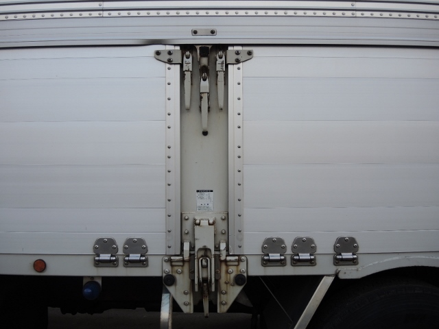 H16　三菱スーパーグレート　アルミウィング　中低床