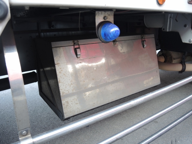 H16　三菱スーパーグレート　アルミウィング　中低床