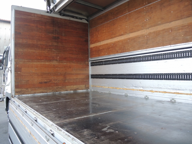 H16　三菱スーパーグレート　アルミウィング　中低床