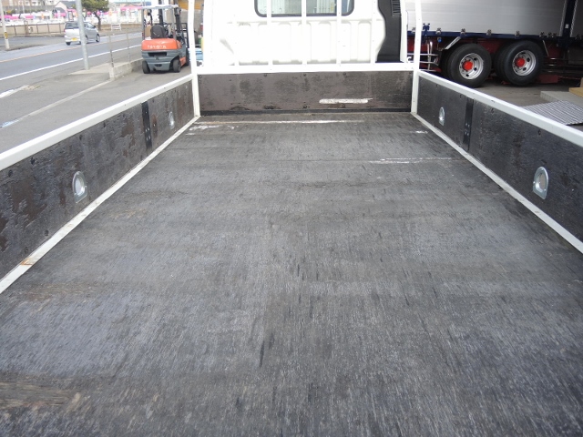 H17 三菱　ジェネレーションキャンター　平ボデー１０輪