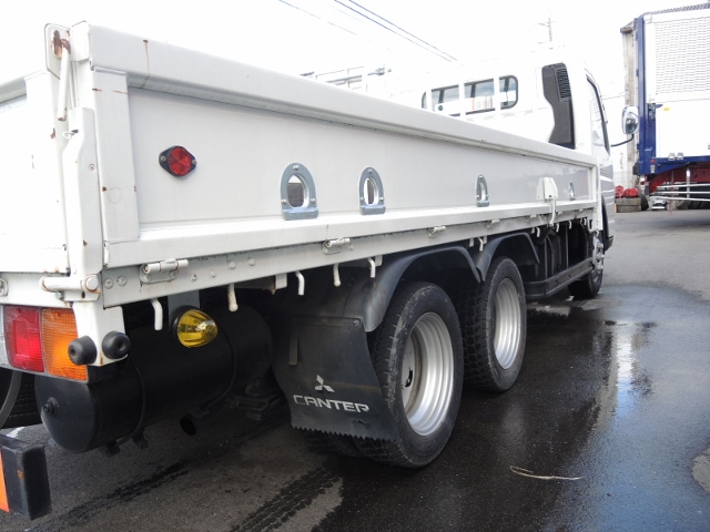 H17 三菱　ジェネレーションキャンター　平ボデー１０輪