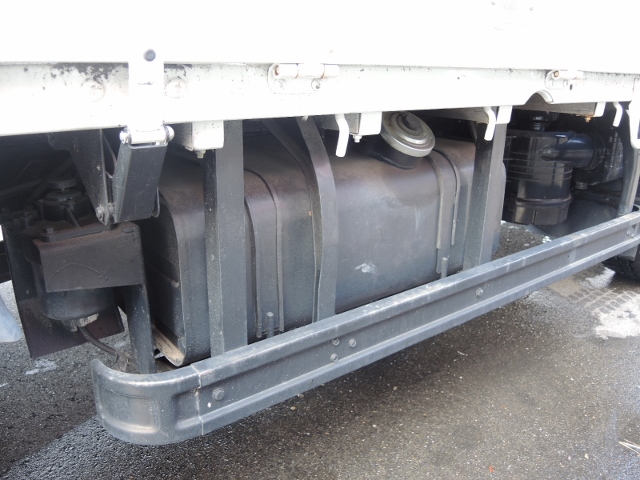 H17 三菱　ジェネレーションキャンター　平ボデー１０輪