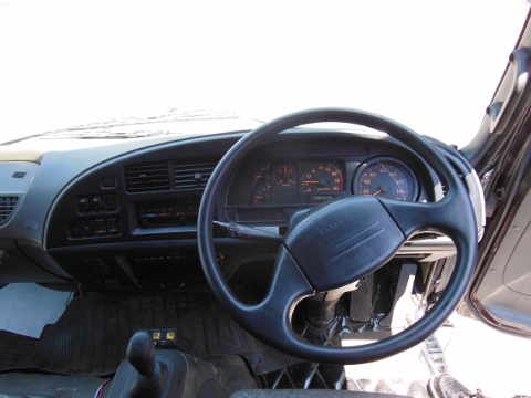 H18　いすゞ　フォワード　ダンプ