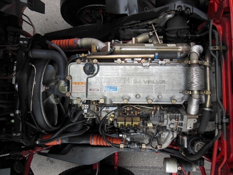 三菱ふそう　ファイター　アルミウィング　ワイド　６７００ボデー