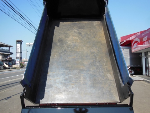 H18　いすゞ　フォワード　ダンプ