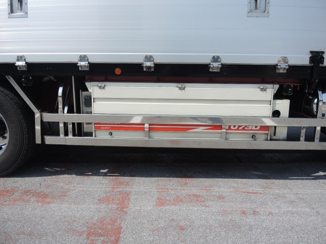 H16 　いすゞ　ギガ　冷凍ウィング　中低床