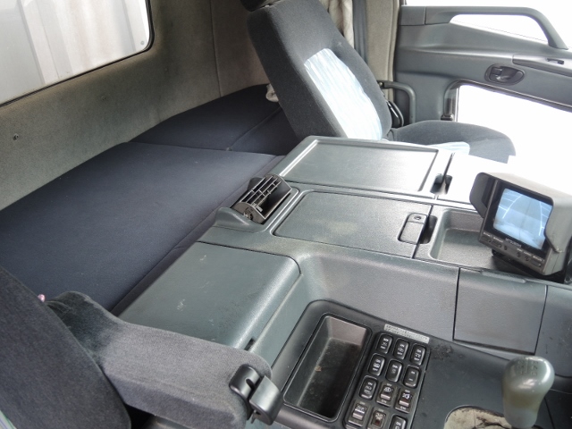 Ｈ１５　三菱　スーパーグレート　アルミウィング　ハイルーフ　中低床