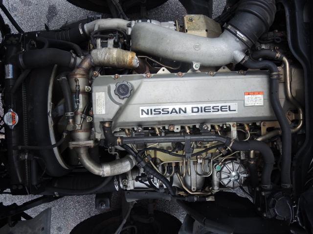 Ｈ１８　ニッサンディーゼル　コンドル　冷凍ウィング　セミワイド