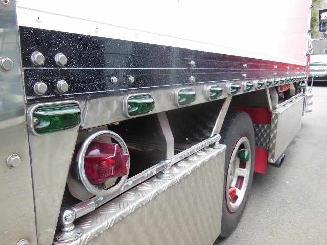 Ｈ１７　ジェネレーションキャンター　保冷車　