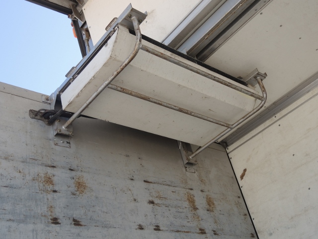 Ｈ２０　いすゞ　０７フォワード　セミワイド　冷凍ウィング　