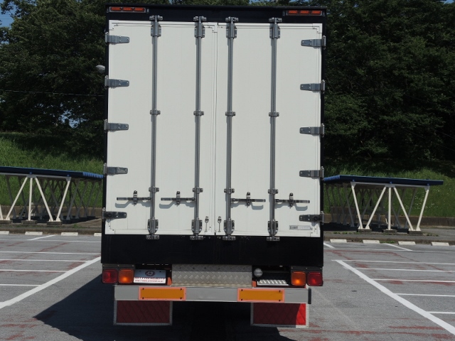 Ｈ２０　いすゞ　０７フォワード　セミワイド　冷凍ウィング　