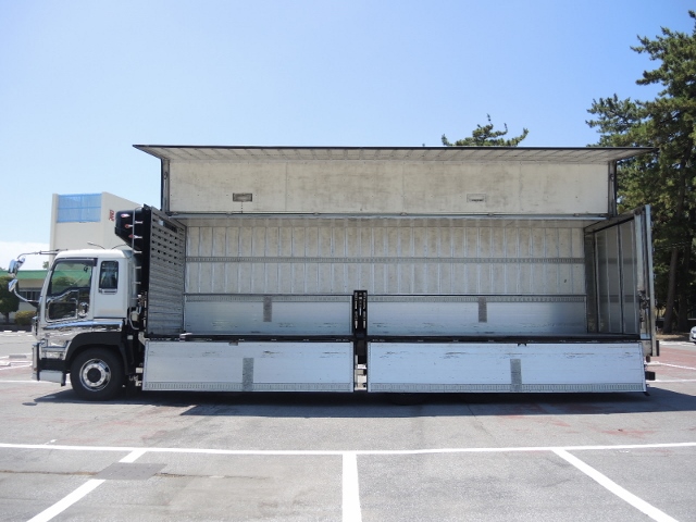 H24 いすゞ　ギガ　冷凍ウィング