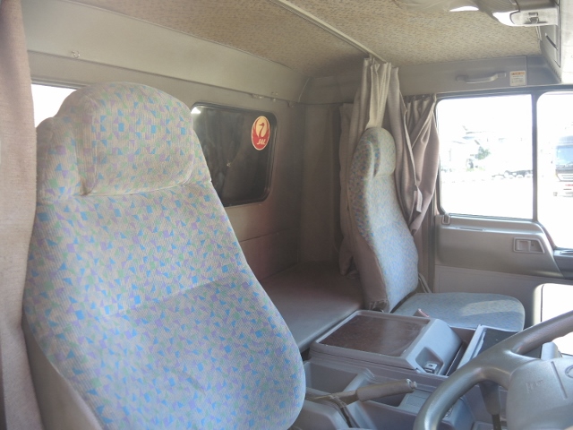 H13　日野スペースレンジャー　ワイド　アルミウィング　６２００ボデー