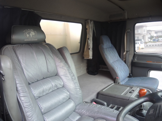 H18　いすゞ　３２０フォワード　冷凍ウィング　ワイド