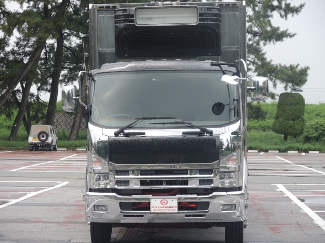 H23　いすゞ　07フォワード　冷凍ウィング　セミワイド　造りボデー