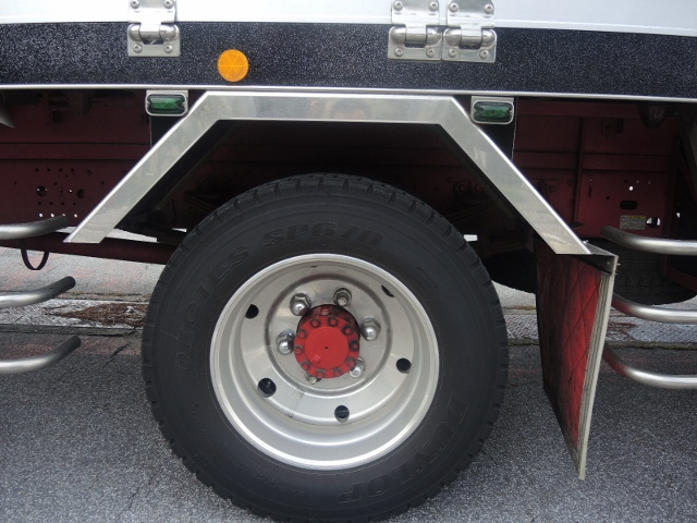 H23　いすゞ　07フォワード　冷凍ウィング　セミワイド　造りボデー