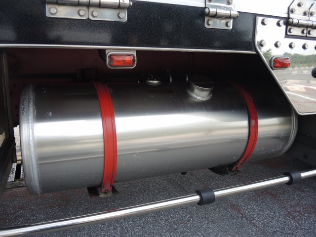 H19　いすゞ　07フォワード　セミワイド　冷凍ウィング