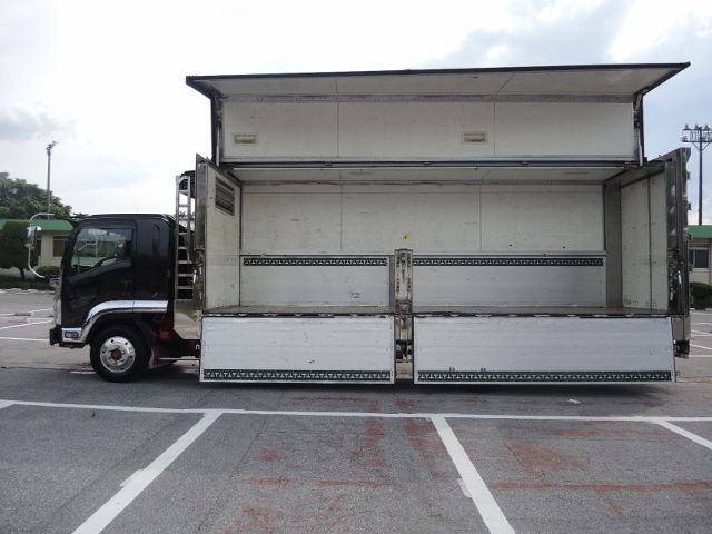 H19　いすゞ　07フォワード　セミワイド　冷凍ウィング