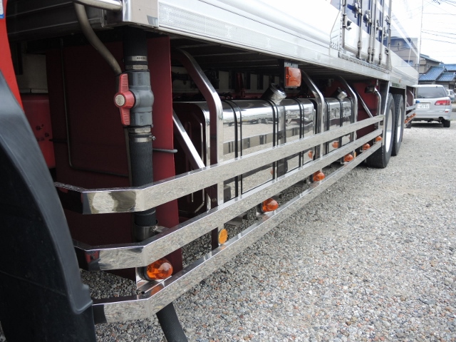 H21 いすゞ　ギガ　3軸冷蔵冷凍車