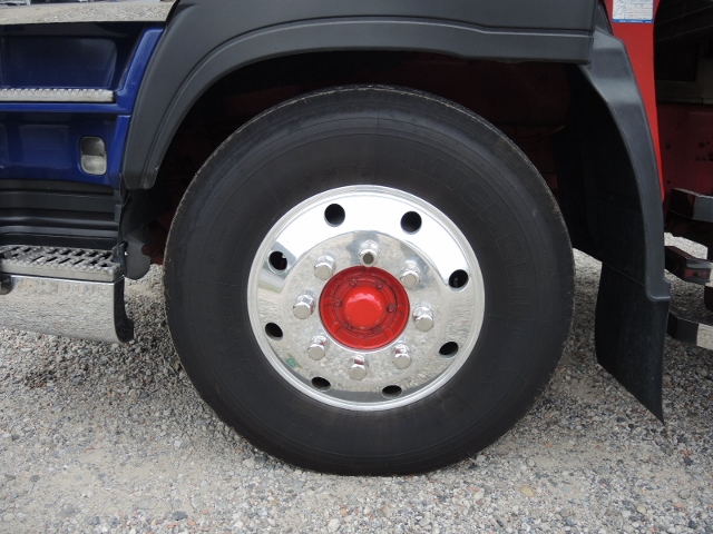 H21 いすゞ　ギガ　3軸冷蔵冷凍車