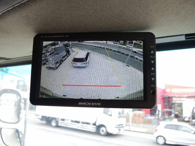 H21 いすゞ　ギガ　3軸冷蔵冷凍車