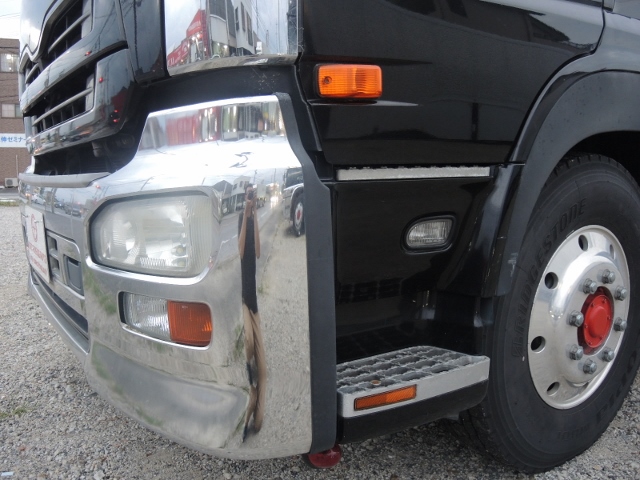 Ｈ１７　ニッサンディーゼル　クオン　ハイルーフ　アルミウィング　中低床　
