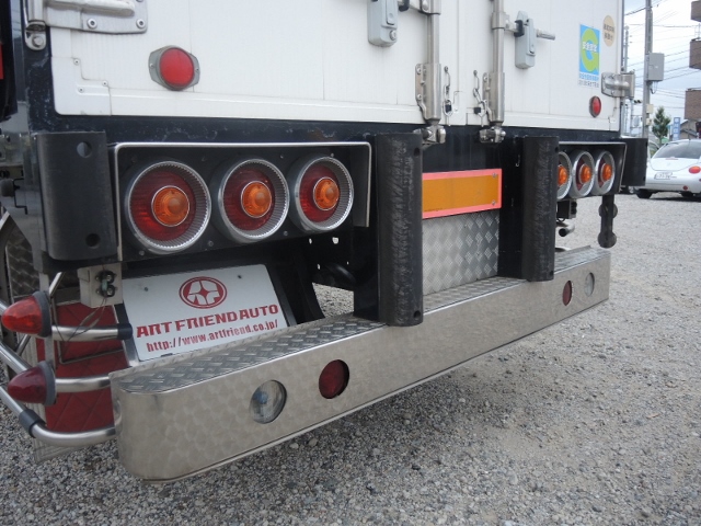 Ｈ１７　ニッサンディーゼル　クオン　ハイルーフ　アルミウィング　中低床　