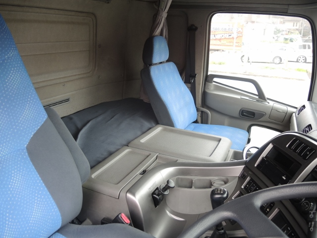 Ｈ１７　ニッサンディーゼル　クオン　ハイルーフ　アルミウィング　中低床　