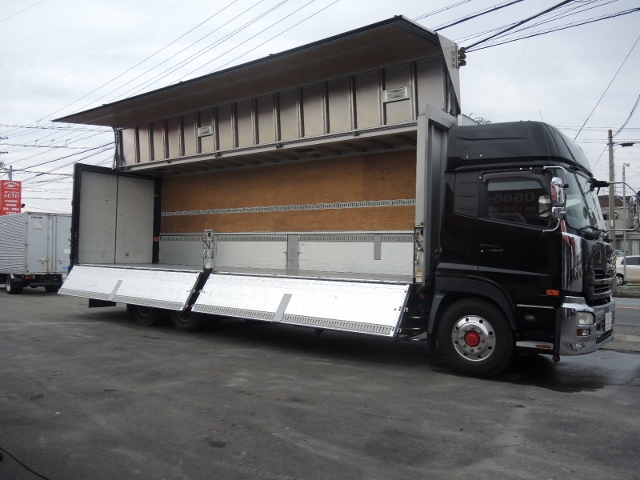 Ｈ１７　ニッサンディーゼル　クオン　ハイルーフ　アルミウィング　中低床　