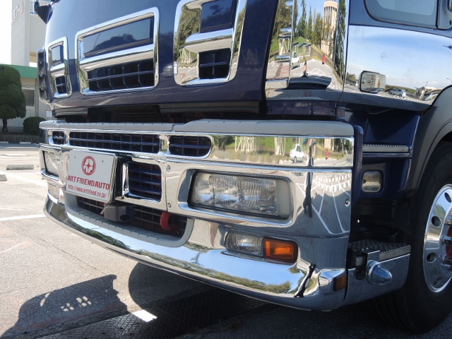 H21 いすゞ　ギガ　3軸冷蔵冷凍車