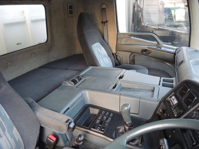 H15 三菱　スーパーグレード　三軸中低床