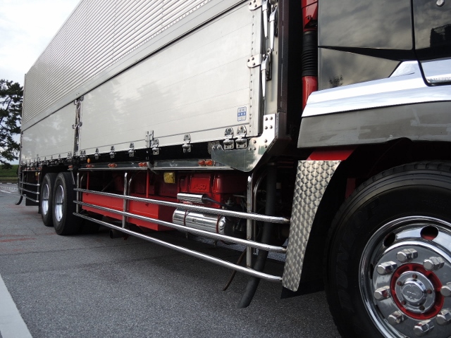 H15 三菱ふそう　スーパーグレード　ハイルーフ　アルミウィング　３軸中低床